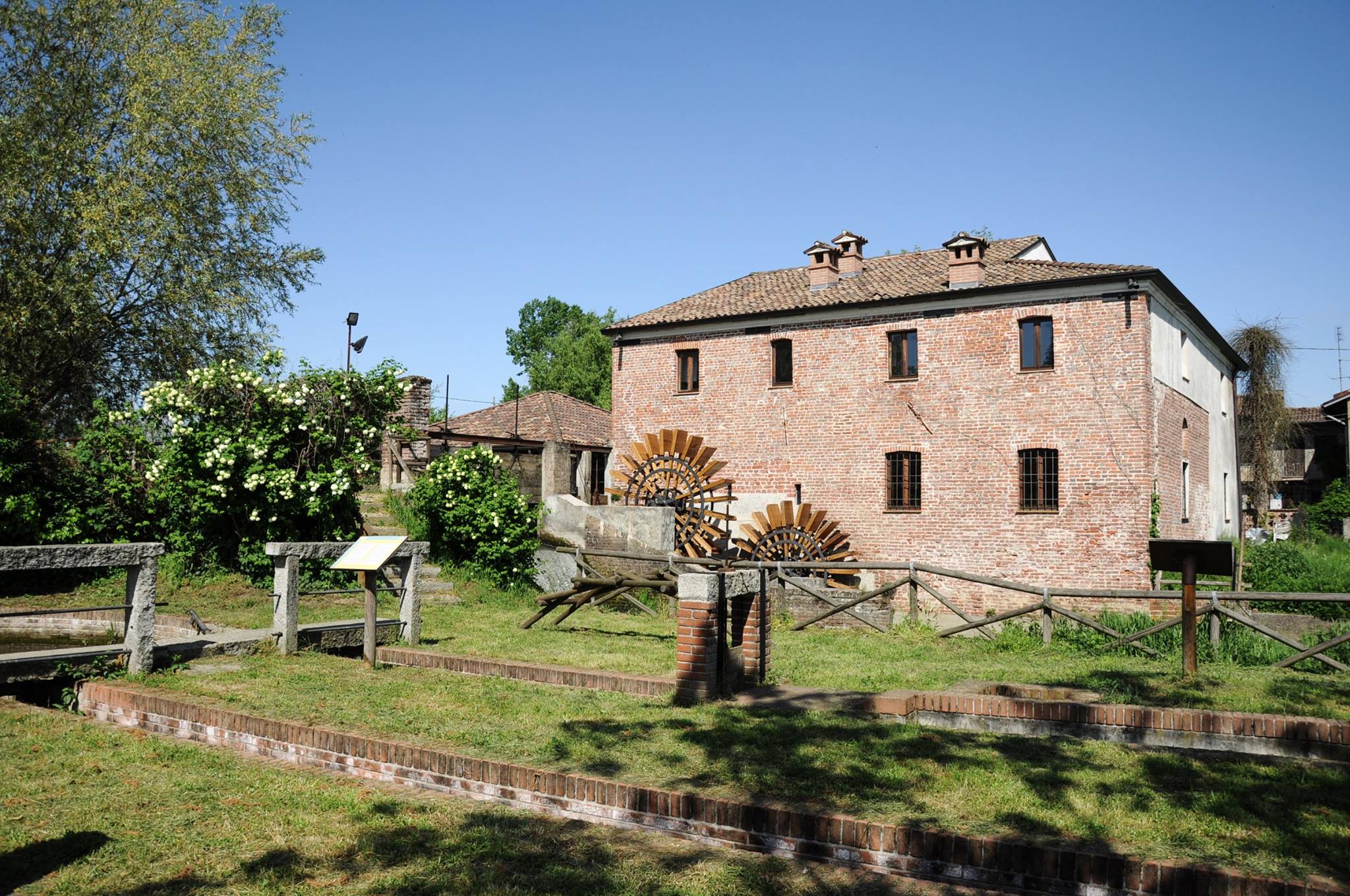 Studio Emys consulenza naturalistico ambientale studio valutazione di incidenza valutazione di impatto ambientale valutazione ambientale strategica relazioni paesaggistiche fitodepurazione licheni